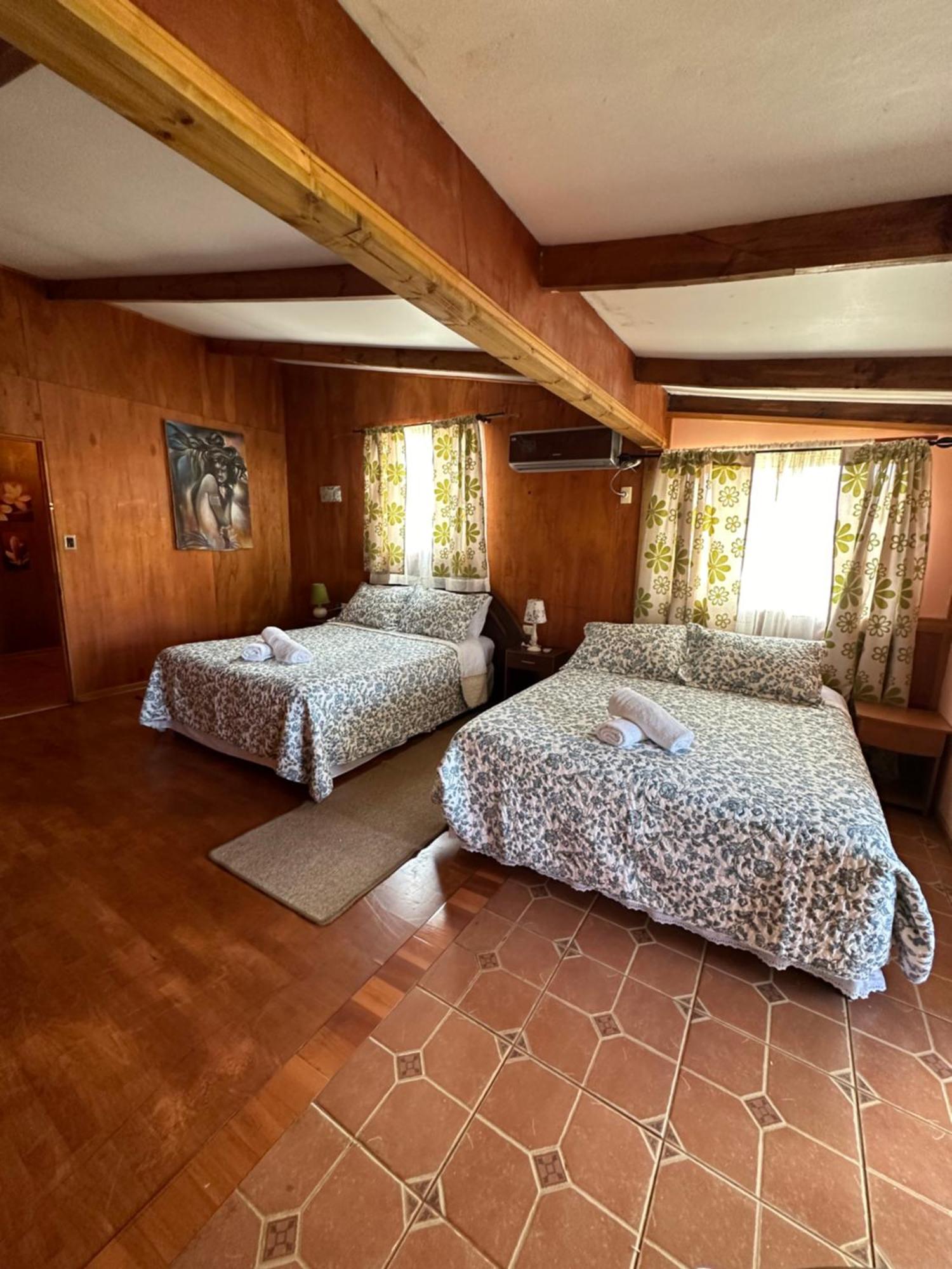 Hare Henua Bed & Breakfast Hanga Roa Buitenkant foto
